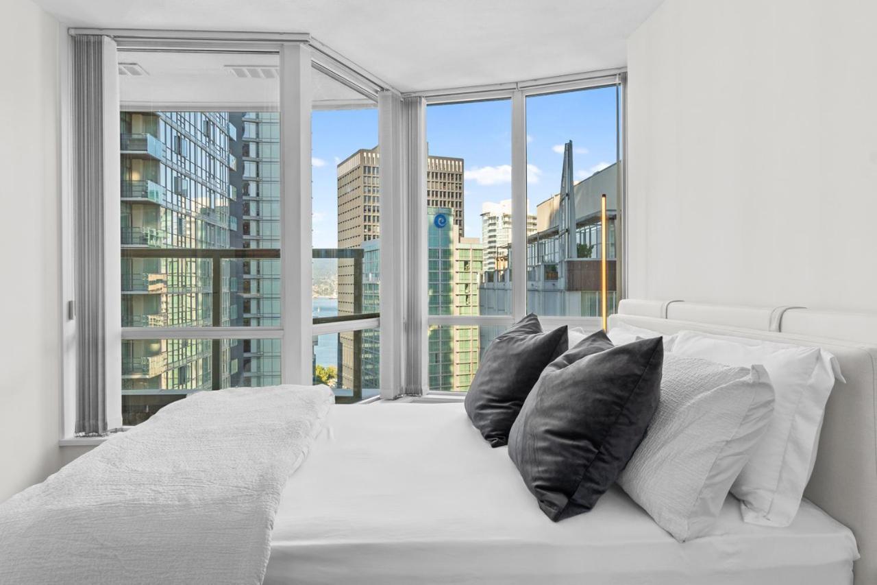 Downtown Luxury 1Br Coal Harbour Apartamento Vancouver Exterior foto